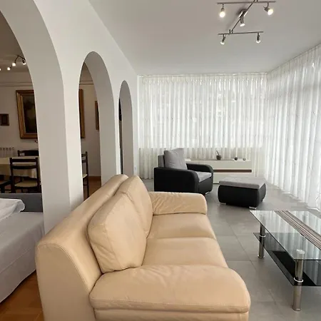 Elegant Bop Apartment *