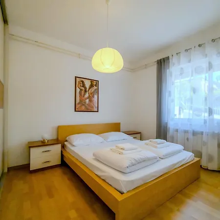 Elegant Bop * Portoroz